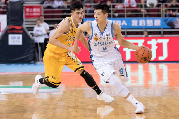 篮球规则的历史演变:从起源到现代规则的发展