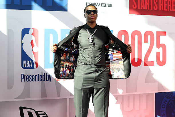 杜兰特交易最新动态:勇士队是否可能迎来回归?