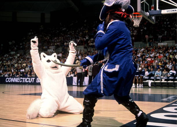 奥尼尔盖帽能力有多强?为何他从未成为NBA盖帽王?