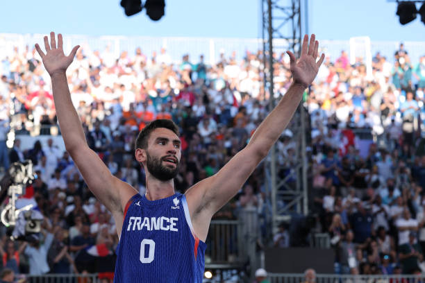 手机电脑都能用!盘点那些真正免费的NBA直播软件(亲测可用