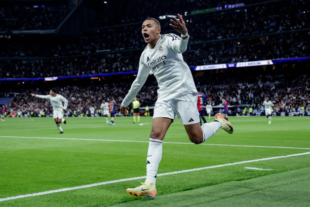 福建中考足球运球场地器材设施要求