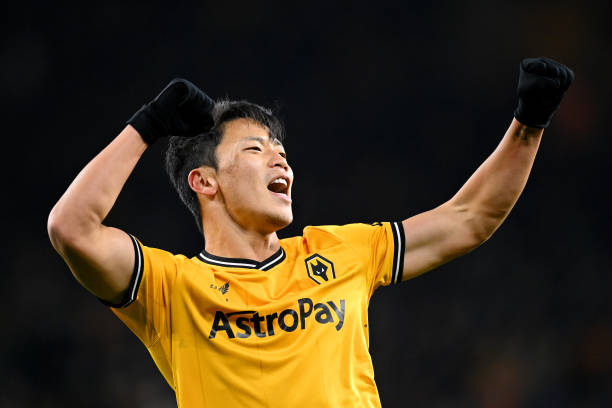 全攻全守的挑战：为何荷兰队近年难以重现经典战术辉煌？