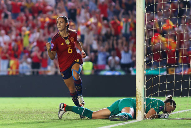 AC米兰距离第20座意甲冠军还有多远？