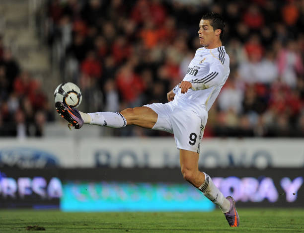 巴蒂斯图塔的脚踝：运动生涯背后的医学奇迹