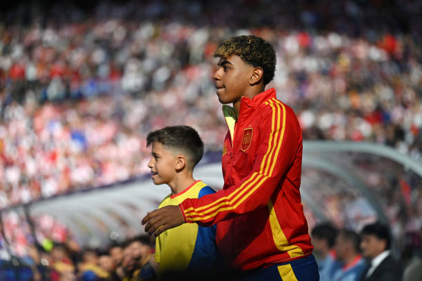 哈萨克族足球的历史渊源与文化意义