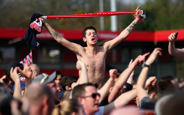 C罗40米世界波破门!回顾欧冠赛场上的远射之王