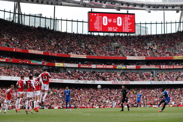 辫帅的魅力:古力特为何成为足球史上最独特的存在