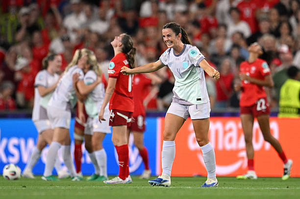 C罗与迷你罗:父子情深纪录片完整版在线观看