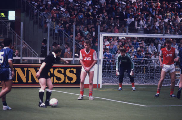 欧冠官网直播常见问题解答:卡顿、画质、延迟