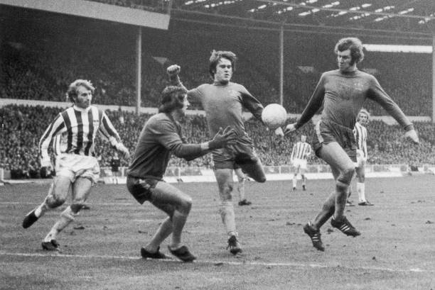 C罗欧冠百球里程碑，曼联虽败犹荣