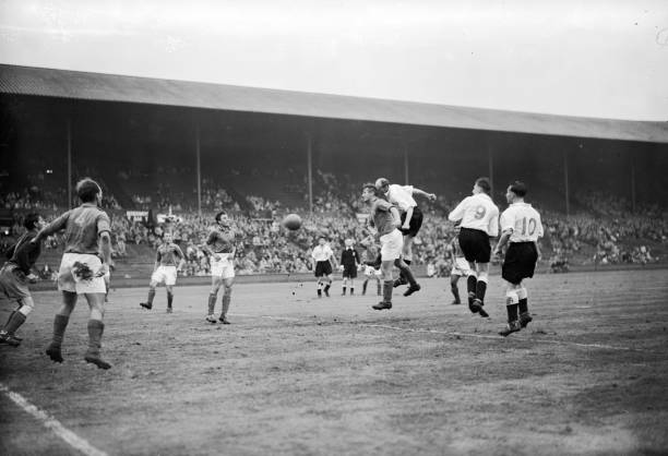 角球防守中守门员站位常见错误及改进方法