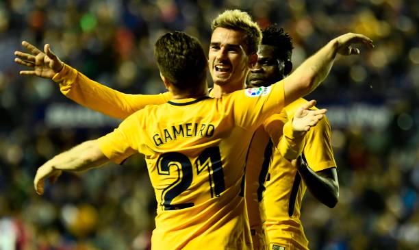 三人制足球场建设全攻略:从尺寸、材质到划线