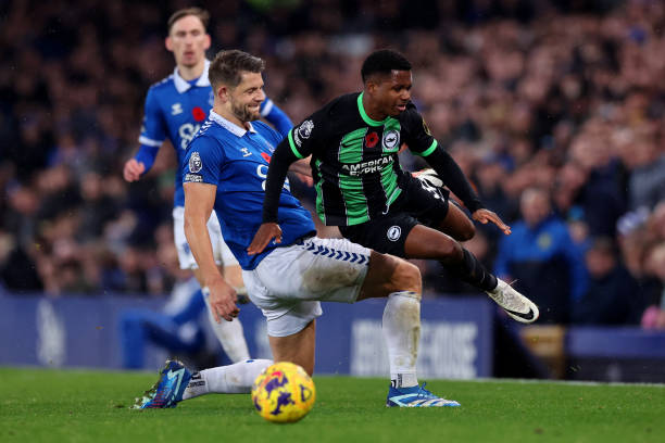 法甲赛程时间冲突:多支球队面临密集赛程考验