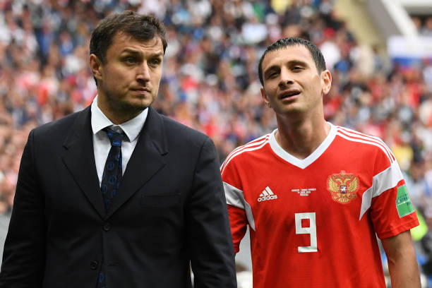 巅峰之战！C罗与梅西的10大经典对决回顾