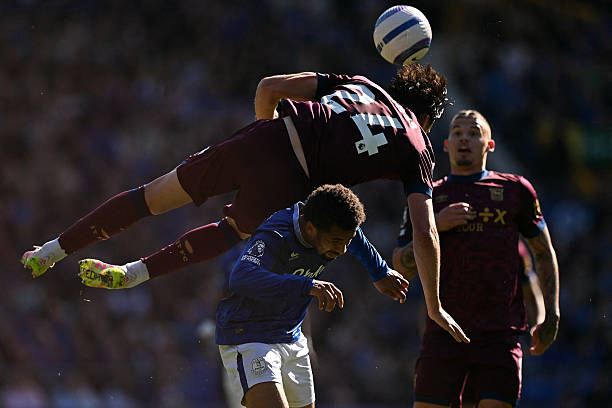 为什么巴蒂斯图塔选择9号球衣？