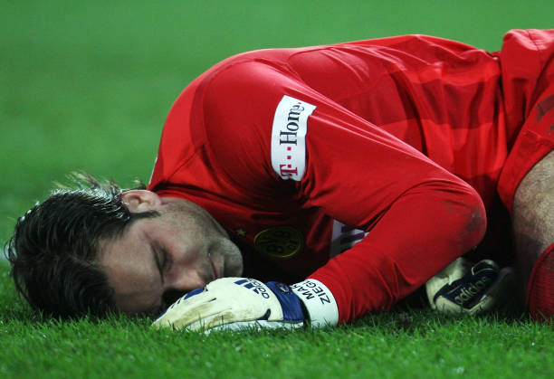 从球员到教练：齐达内如何将个人绝技转化为战术哲学