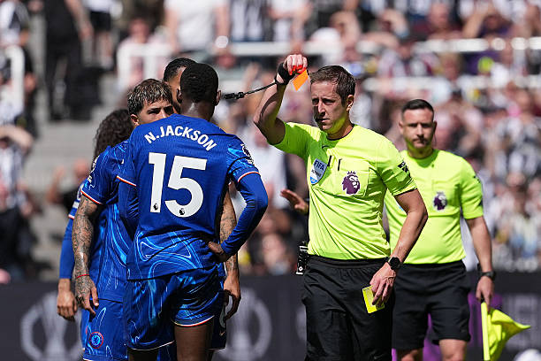 德甲比赛日如何安排？解析联赛官方时间管理规则