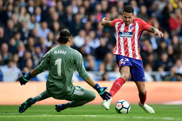 贝林厄姆在皇马穿几号球衣？他的新赛季表现盘点