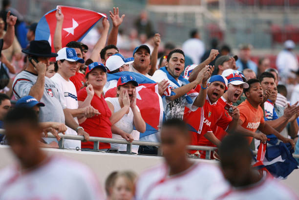 德甲第X轮：勒沃库森能否延续不败？CCTV5全程直播