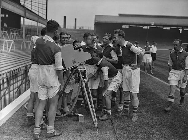 西甲双雄 vs 英超豪门:谁才是欧洲足坛的真正霸主?