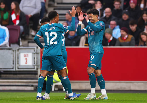 足球术语大揭秘:梅开二度、帽子戏法、大四喜、五子登科究竟指什么?