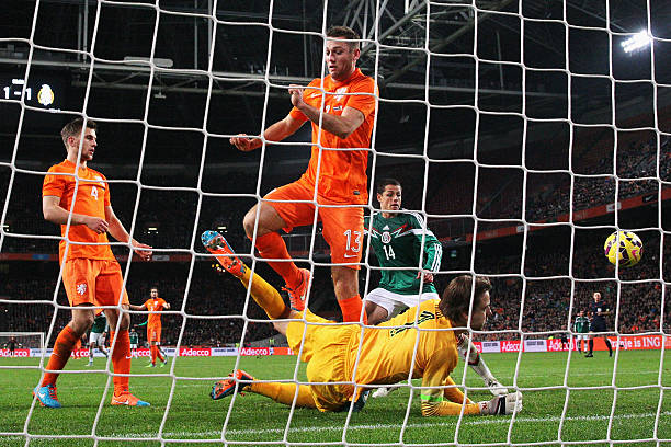 全球绿茵盛宴:即时战报、进球与红黄牌速递