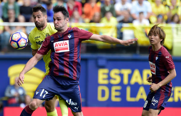 C罗的年薪到底值多少?欧元与人民币的深度解析