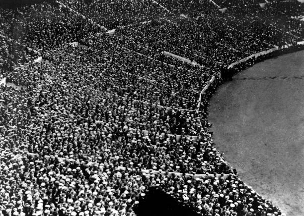 欧冠与世界杯:哪个才是真正的顶级赛事?