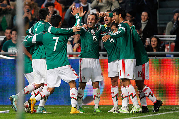 德国足球经典对决：多特蒙德vs沙尔克04的鲁尔德比传奇