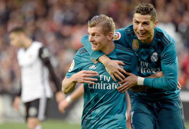 > 梦开始的地方!重温齐祖执教首秀,那晚的伯纳乌有多疯狂?