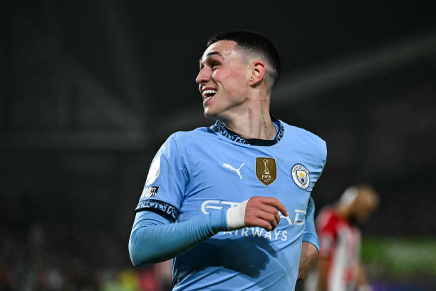 （深入分析基弗·萨瑟兰饰演的经典角色）