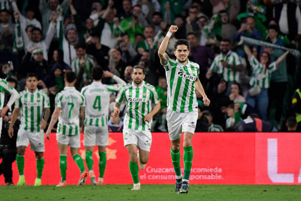 梅西转会巴黎后首战欧冠,抽签对手引热议