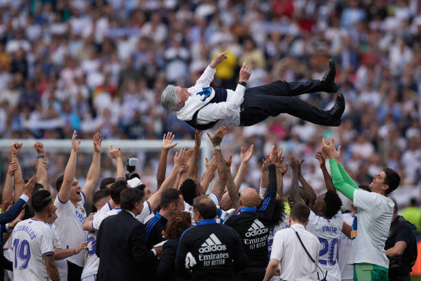 雨天/逆风特殊天气下的射门技巧调整指南