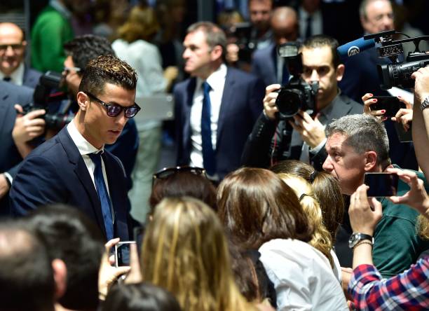 第四官员的责任范围:不仅仅是举牌换人那么简单