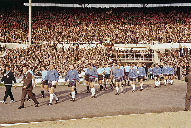 球迷必看!姆巴佩29号时期的高光集锦与战术分析