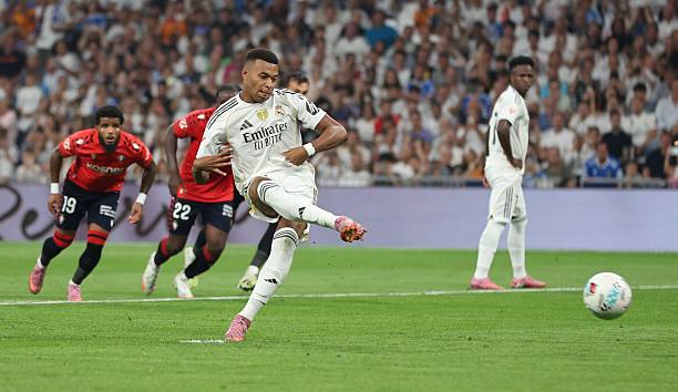 如何选择免费英超直播APP?看这篇就够了!