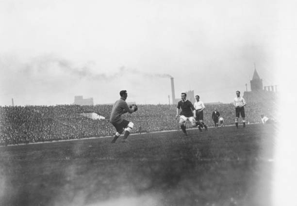 切尔西强势夺冠,1617赛季英超排名全览