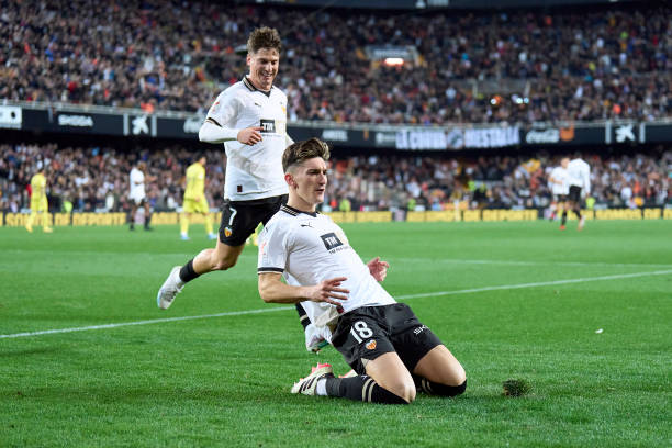 欧冠资格赛第三轮:AC米兰vs沙尔克04全场回放