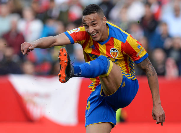 欧冠经典对决盘点:历年淘汰赛关键赛程回顾