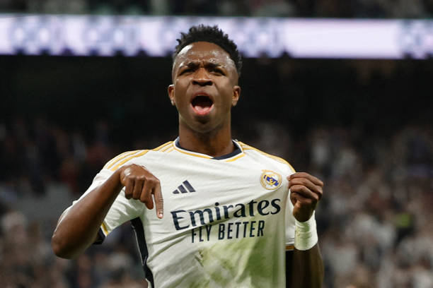 从加维到埃梅里：欧洲足坛低龄化趋势在法甲的体现