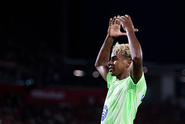 雨夜莫斯科的巅峰对决:2008欧冠点球大战全解析