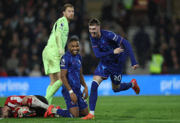 足球赛事回放APP推荐：随时随地重温精彩瞬间