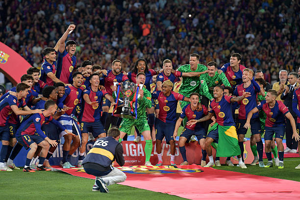 1976年欧洲杯:点球大战首次亮相的经典时刻