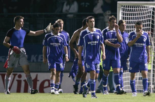 德甲新赛季前瞻视频:黑马球队、新援表现与战术变革全揭秘