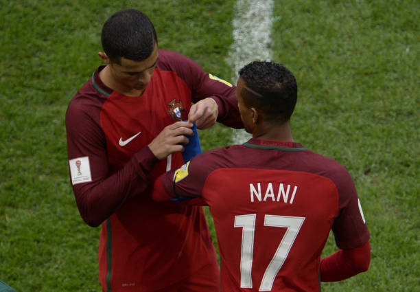 罗纳尔多与友人合影，球迷感叹岁月不饶人