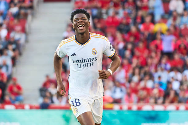 法甲联赛之外:盘点法国足球的三大主要杯赛