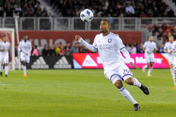 2122赛季西甲皇马VS巴萨:国家德比比分全解析