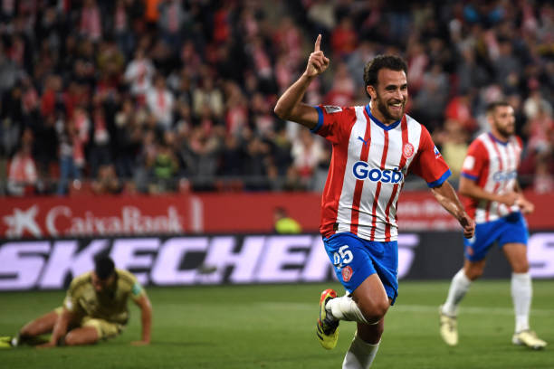 欧冠半决赛：皇马主场火力全开，多特防线迎大考