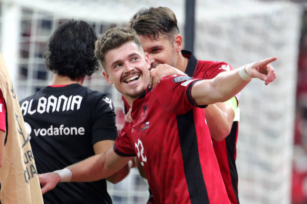 沙特足球超级联赛:亚洲劲旅的全球排名与竞争力