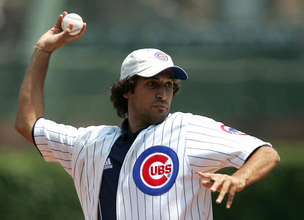 捷报频传：法甲巴黎4-0大胜马赛，姆巴佩帽子戏法